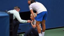 Djokivic seeing injured official